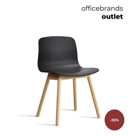 HAY AAC 12 Gelakt eiken / Black (OUTLET)