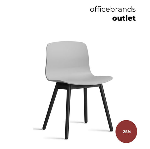 HAY AAC 12 Zwart gelakt eiken / Concrete grey (OUTLET)