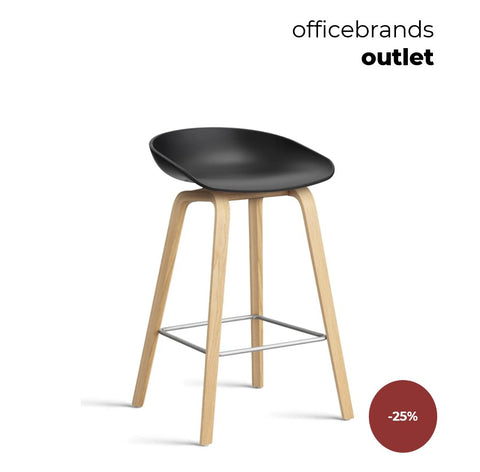 HAY AAS 32 Barkruk low Gelakt eiken / Black (OUTLET)