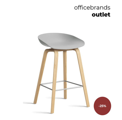 HAY AAS 32 Barkruk low Gelakt eiken / Concrete grey (OUTLET)