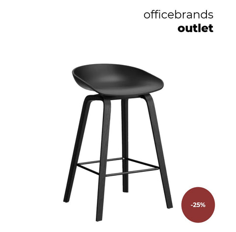 HAY AAS 32 Barkruk low Zwart gelakt eiken / Black (OUTLET)